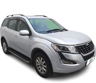 Mahindra XUV500-img